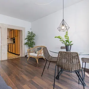Alfama's Heart By Lovelystay Apartment Lisbon