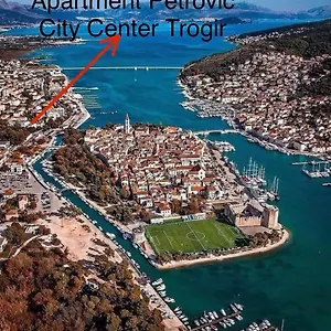 Petrovic Center Apartment Trogir